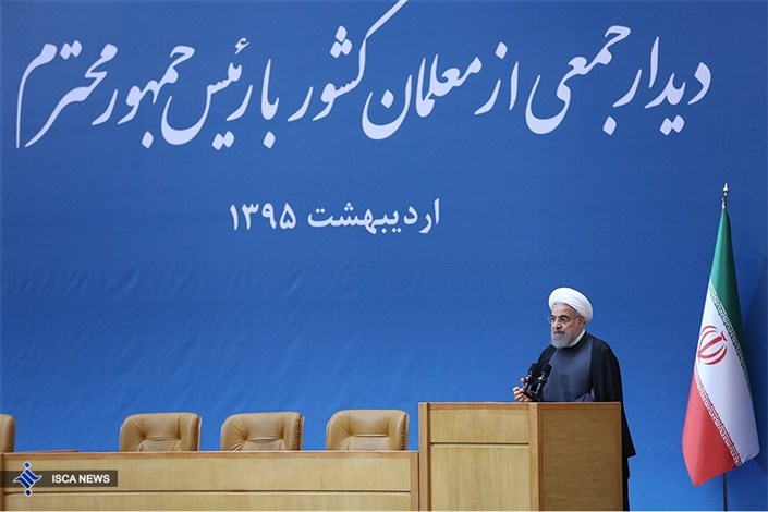 روحانی: انقلاب اسلامی داریم؛ ما در پی اسلام انقلابی نیستیم
