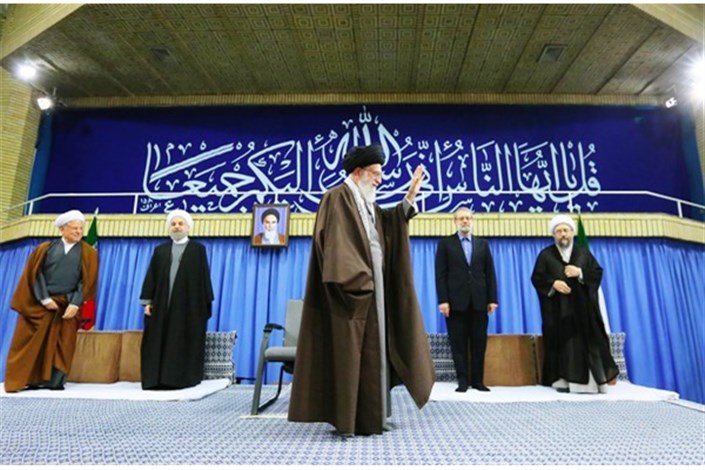 دیدار  مسئولان نظام و سفرای کشورهای اسلامی با رهبر معظم انقلاب