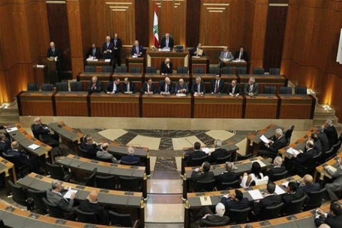 بحران جدید سیاسی در لبنان/ گفت وگوهای ملی تعلیق شد