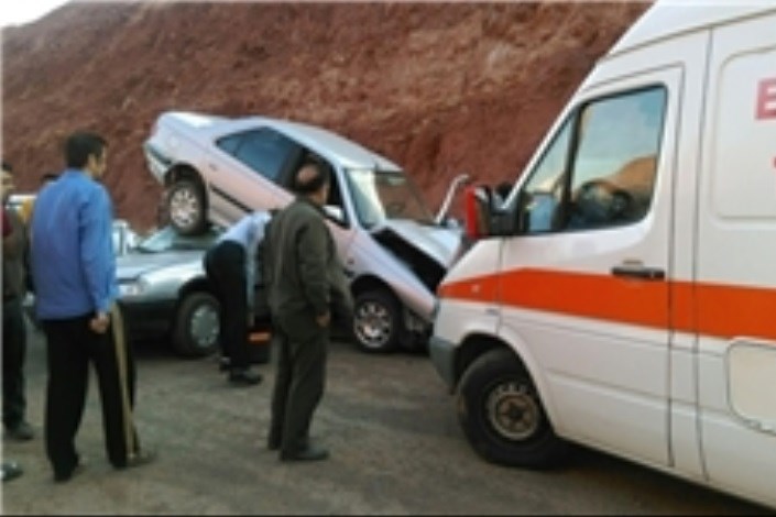 پنج سانحه رانندگی در شهرستان ساوه ۲۲ مجروح برجای گذاشت