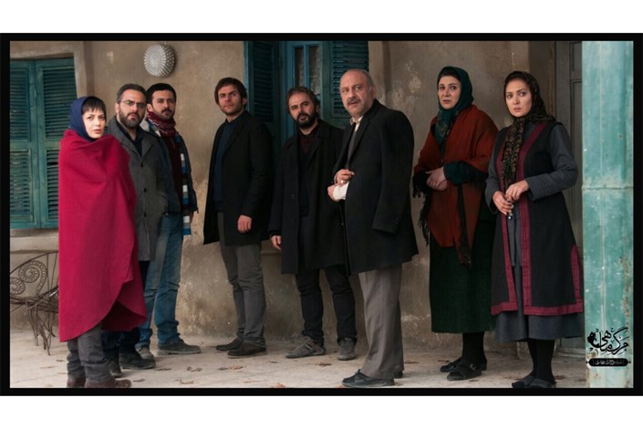 بلیت فروشی بابک کریمی برای «مرگ ماهی» در سینما آزادی 
