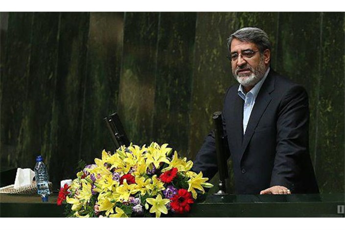 توضیحات رحمانی فضلی درباره وضعیت پرونده منتخب سوم اصفهان 