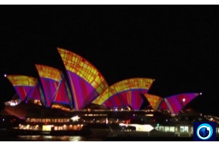 جشنواره نورهای رنگی در سیدنی؛ رقص نور و رنگ بر دیوارهای شهر