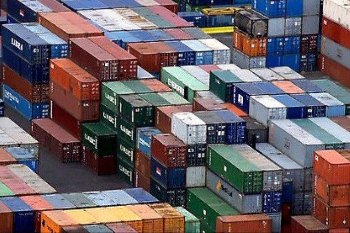 پیشی گرفتن صادرات از واردات/ یک میلیارد و 362 میلیون دلار مازاد تراز تجاری کشور