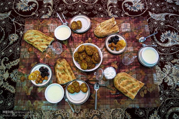 دستور وزیر علوم درباره تغذیه دانشجویان در ایام ماه رمضان
