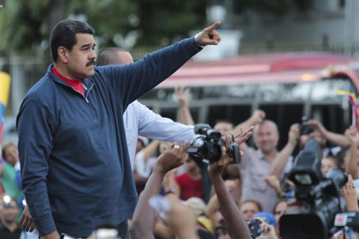 استقبال رئیس جمهور ونزوئلا از پیشنهاد میانجیگری پاپ در میان مخالفت اپوزیسیون