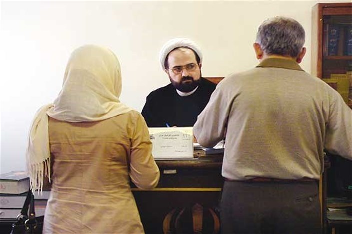 ١٥‌میلیون پرونده روی میز ١٠‌هزار قاضی/ هر قاضی در ایران درگیر ۱۵۰۰ پرونده است
