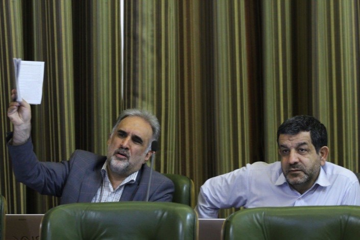 مجادله اعضای شورای شهر تهران در صحن علنی