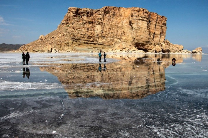 فاز اصلی احیای دریاچه ارومیه مهرماه امسال به صورت جدی کلید می خورد