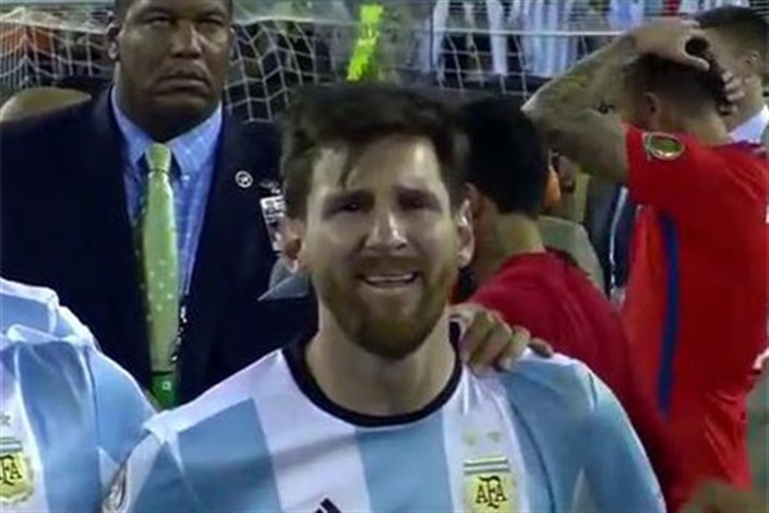 اشک های مسی بعد از شکست در فینال کوپا آمریکا 