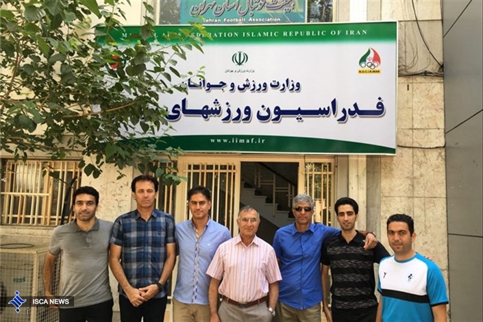 مربیان پیکان در هیأت فوتبال حاضر شدند+ عکس