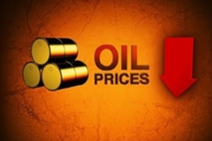 افت قیمت نفت آمریکا به پایینترین حد ٣ ماه اخیر