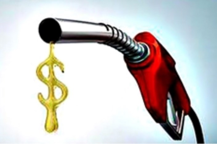 سقوط قیمت بنزین آمریکا به پایینترین حد دهه اخیر