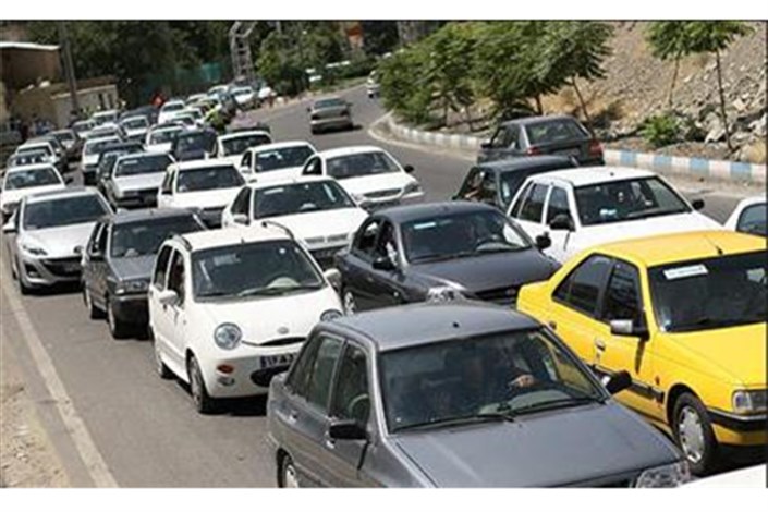 ترافیک سنگین در جاده چالوس/ افزایش 10.7 درصدی تردد در جاده های کشور