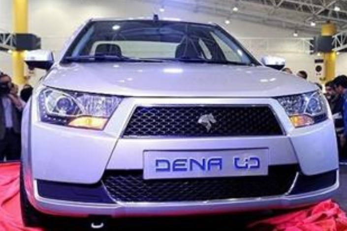 خودرو دنا  با سانروف به بازار عرضه می شود