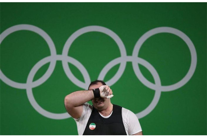 ویدئو/ اشک های بهداد سلیمی بعد از حق خوری هیئت ژوری در وزنه برداری 