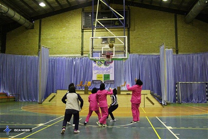 قهرمانی دختران بلندقامت علوم و تحقیقات تهران در بسکتبال