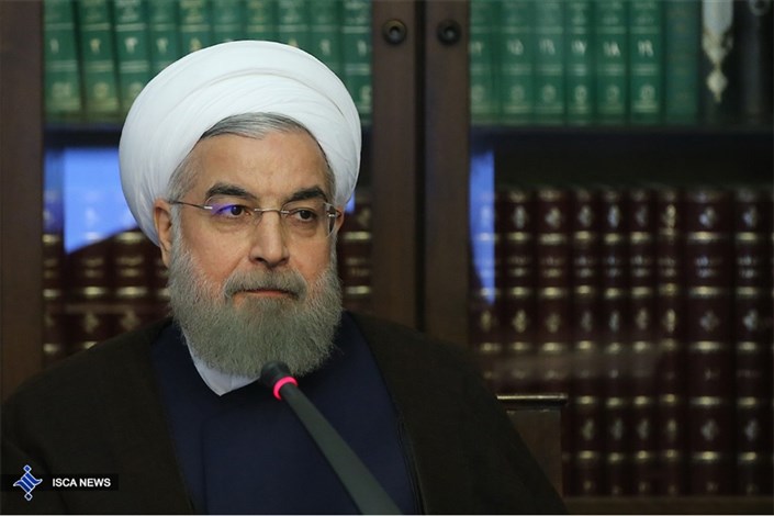 روحانی: شخصیت شهیدان رجایی و باهنر باید سرمشق مدیران باشد