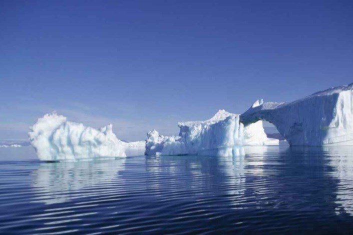 یخ‌های قطب شمال ناپدید می‌شوند