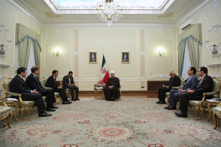 روحانی هنگام دریافت استوارنامه سفیر جدید بلاروس :توسعه و تقویت مناسبات و همکاری های همه جانبه میان تهران- مینسک ضروری است