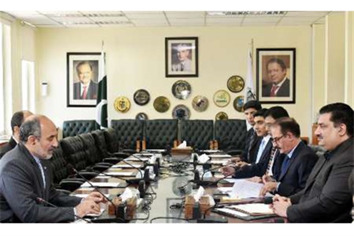 تعهد پاکستان برای رفع سریع موانع بانکی با ایران/ اراده جدی دو همسایه برای تعامل حداکثری