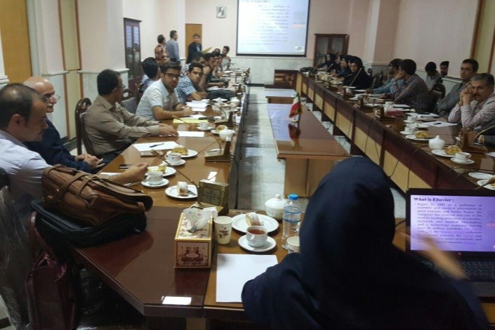 برگزاری کارگاه شیوه نگارش علمی مقالات پژوهشی در واحد بابل