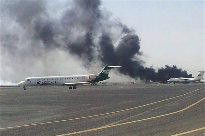جنگنده‌های سعودی ۶ بار فرودگاه صنعا را بمباران کردند