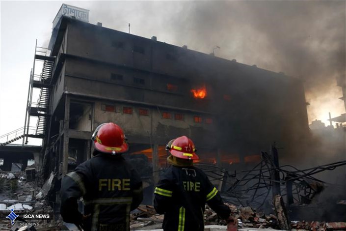 تلفات آتش سوزی در بنگلادش به 24 نفر رسید/تصاویر