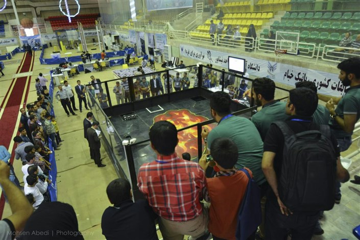 معتبرترین مسابقات رباتیک شرق ایران در واحد نیشابور دانشگاه آزاد اسلامی آغاز شد