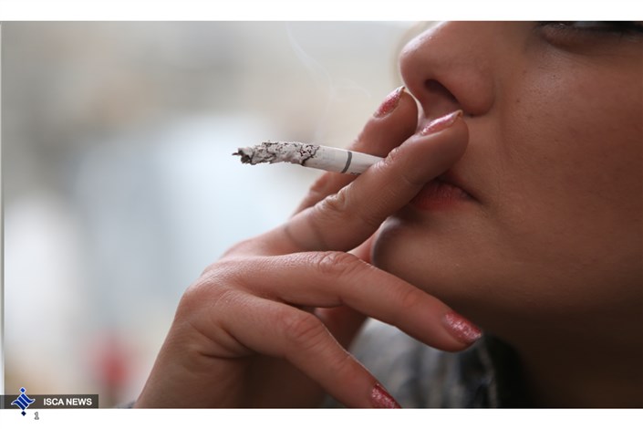 افزایش  رغبت به سیگار میان دانشجویان دختر/ زنانه شدن اعتیاد یک پدیده جهانی است