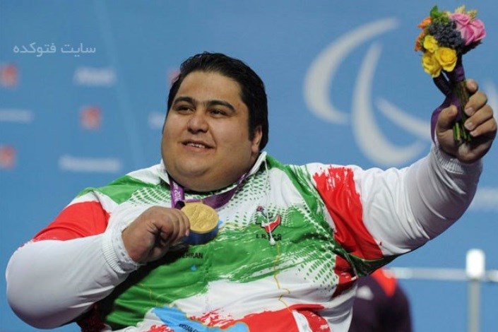 دانشجو دانشگاه آزاد اسلامی در جمع «ورزشکاران تماشایی» وزنه‌برداری معلولان