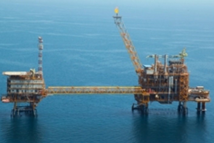 روش‌های ازدیاد برداشت از میدان‌های نفتی دریایی بررسی شد