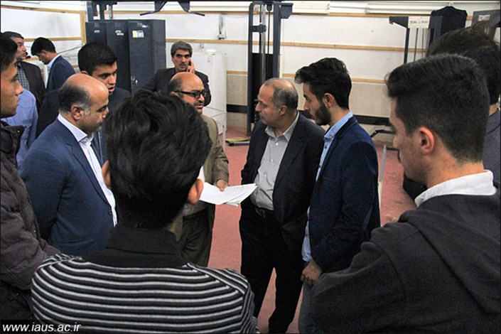 بازدید رئیس دانشگاه آزاد اسلامی سبزوار از خوابگاه‌های دانشجویی این دانشگاه