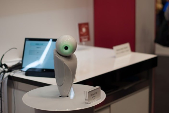 ربات شرکت فوجیتسو احساسات انسانی دارد