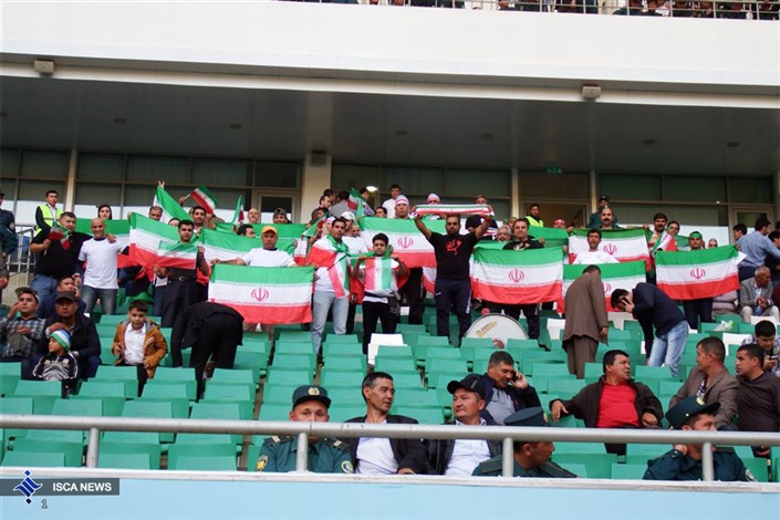 حمایت پرشور هواداران ایران در ورزشگاه بنیادکار + عکس