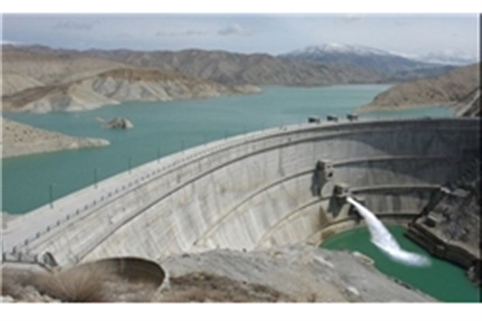 افزایش 35 درصدی حجم آب خروجی از مخازن سدهای تهران/خروج آب از سد لار همچنان نگران کننده