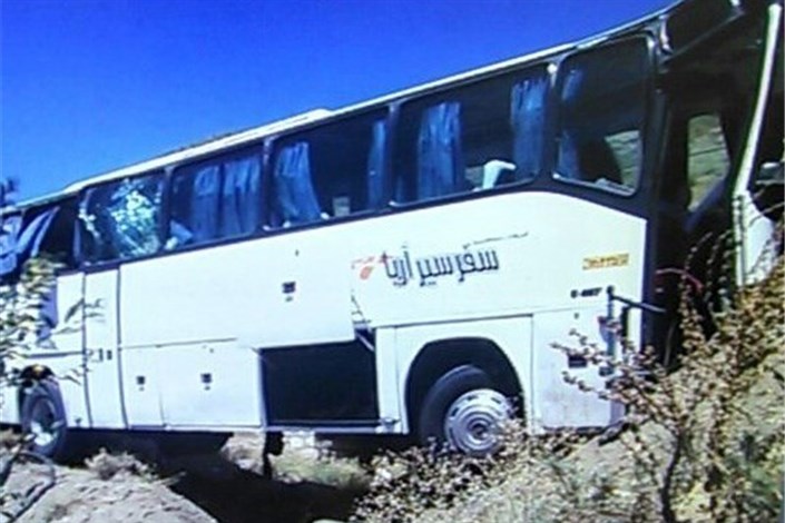 ۲۱ مصدوم در برخورد کامیون و اتوبوس شهری حامل عزاداران حسینی در ساری