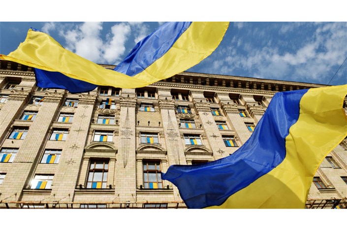 رئیس‌جمهور اوکراین برنامه همکاری با ناتو را امضا کرد