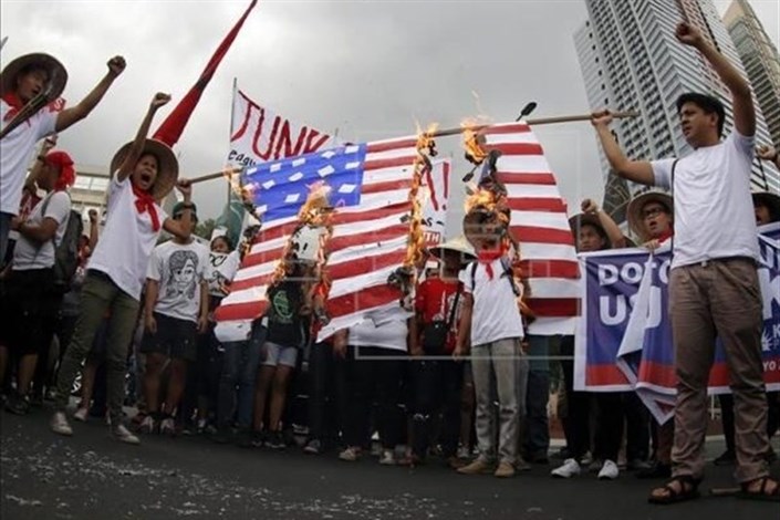 تظاهرات گسترده در فیلیپین علیه حضور نظامی آمریکا