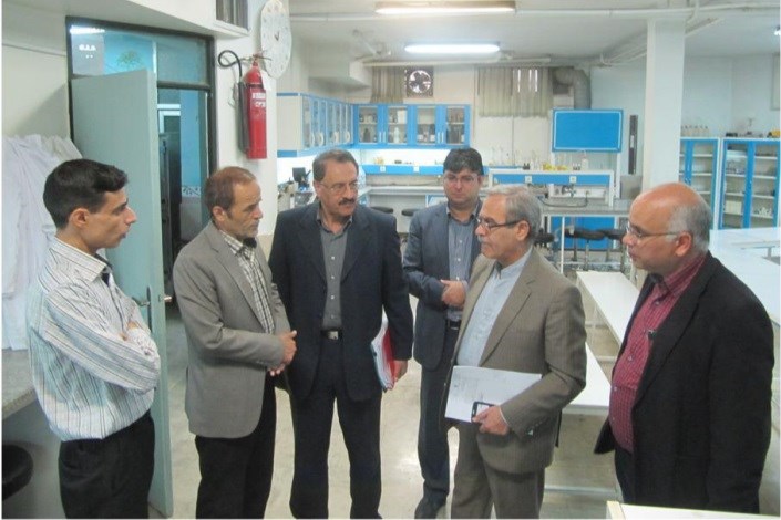 حضور اعضای کمیسیون معاملات در دبیرستان پسرانه سما 2 دوره دوم تهران