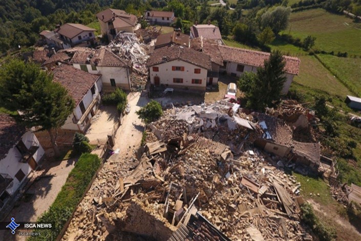 جزئیات زمین لرزه ایتالیا/امدادگران به دلیل خطر رانش زمین نمی توانند از تجهیزات سنگین استفاده کنند