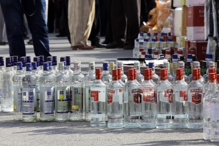 باند بزرگ توزیع مشروبات الکلی در سوپرمارکت‌ها متلاشی شد