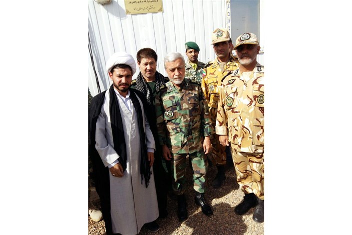 بازدید فرمانده کل ارتش  از پایانه مرزی چزابه و یادمان دهلاویه مشهد شهید چمران