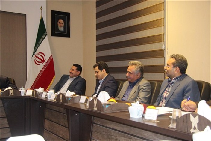 نخستین نشست کمیته توسعه فن‌آوری و ارتباط با صنعت دانشگاه آزاد اسلامی استان یزد برگزار شد
