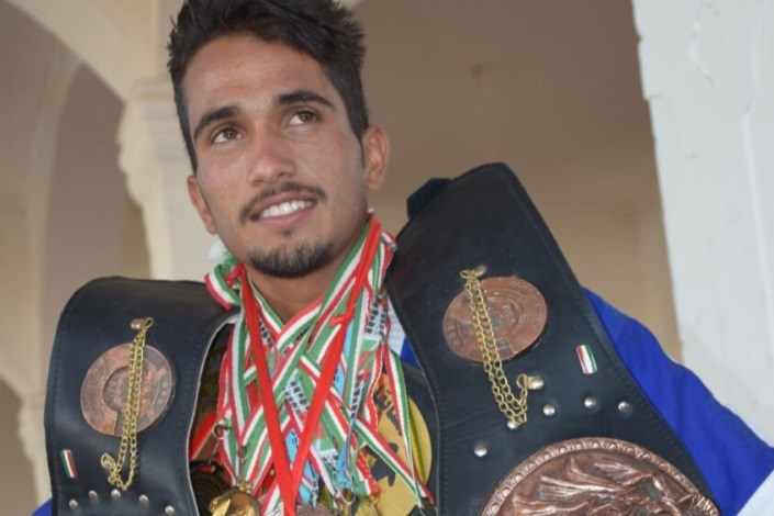  دانشجوی دانشگاه آزاد اسلامی واحد نی ریز موفق به کسب عنوان قهرمانی و عضویت در تیم ملی کونگ فو  شد