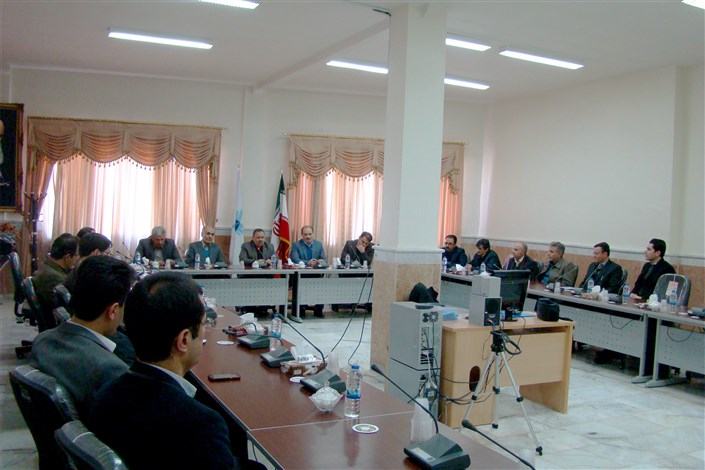 برگزاری اجلاس شورای دانشگاه  آزاد اسلامی آذربایجان غربی با حضور فرماندار و رئیس دانشگاه این  شهر