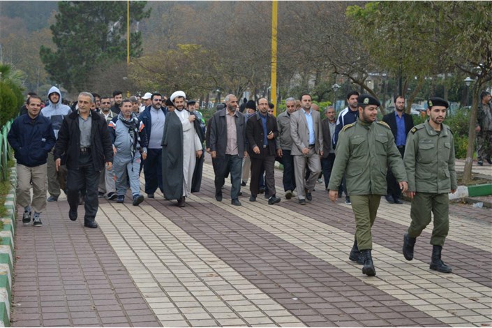استقبال  از برگزاری همایش پیاده روی خانوادگی حرم تا حرم در دانشگاه آزاد اسلامی لاهیجان/تصاویر