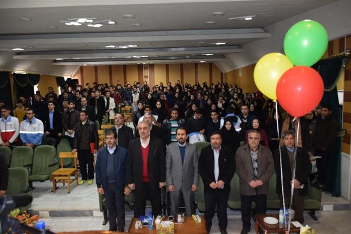 برگزاری مراسم گرامیداشت روز دانشجو در واحد خوی دانشگاه آزاد اسلامی