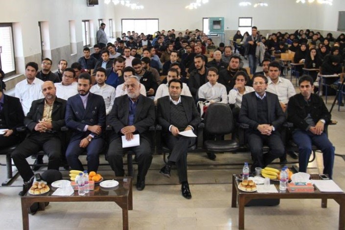 سخنرانی نماینده مجلس به مناسبت روز دانشجو در دانشگاه آزاد اسلامی رودهن