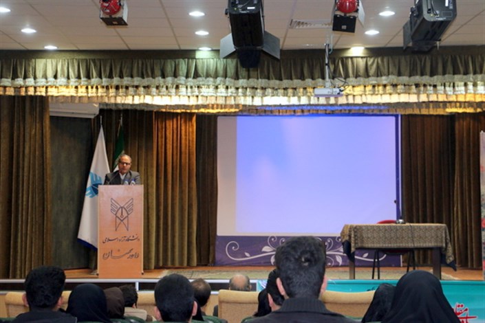 افزایش نسبت استاد به دانشجو در دانشگاه آزاد اسلامی در استان سمنان
